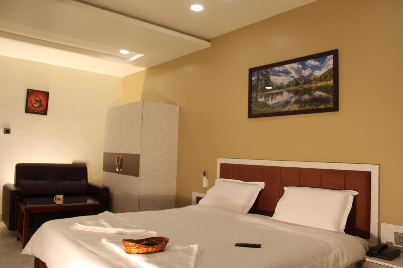Hotel Kumbhakarna Гунтур Екстер'єр фото